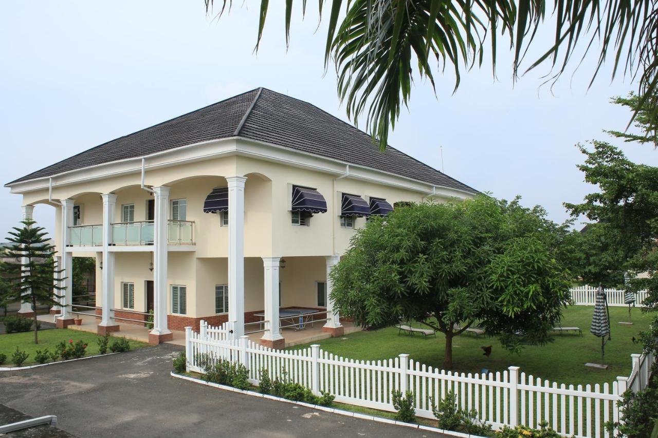Oxygen Holiday Resort Owerri Exteriör bild
