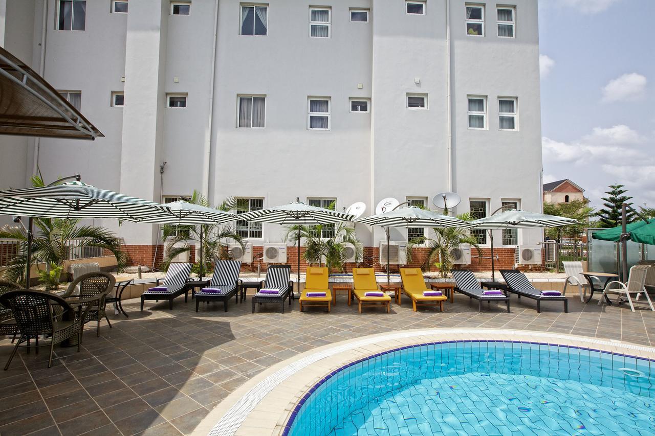 Oxygen Holiday Resort Owerri Exteriör bild
